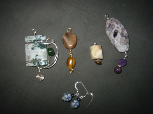 pendants1.JPG