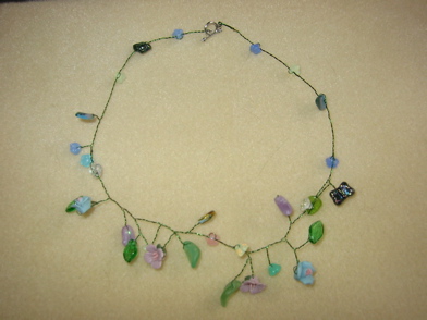 vine_necklace3.JPG